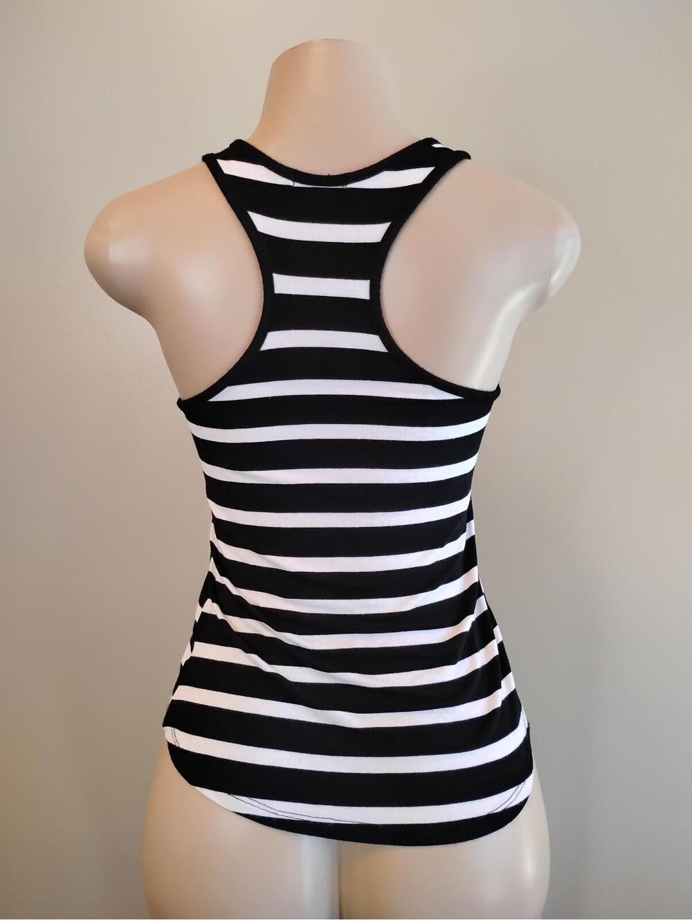 Chocolate Sleeveless Black and White Geometric Patterned Top Blouse Womens Small - Picture 2 of 4